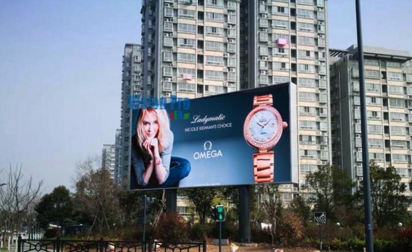 Double-Column PH10 LED Billboard for Outdoor
