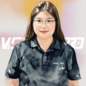 Lily-Sales Manager.jpg Lily-Sales Manager.jpg