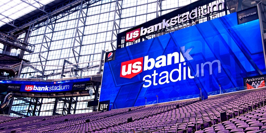 5 Advantages of Using Outdoor Display